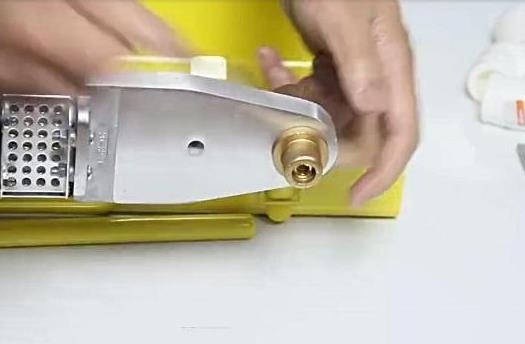 熱熔水管步驟圖文教學,新手水工師傅都看這學習畢業(yè) 熱熔水管步驟圖文教學,新手水工師傅都看這學習畢業(yè)