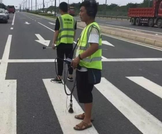 怎樣用聽診器查漏水？看這個查漏現(xiàn)場頓時膜拜！