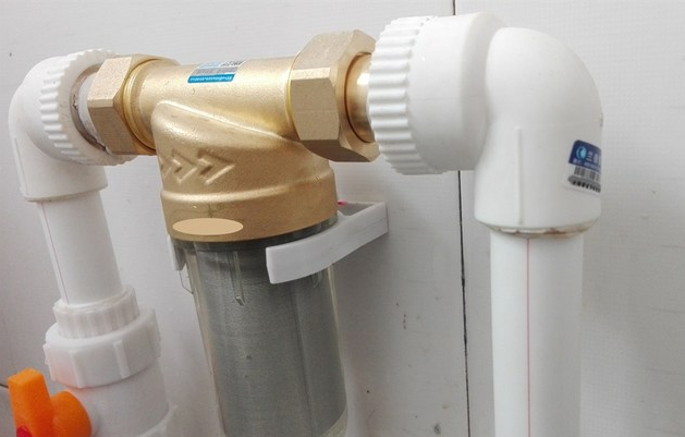 接管連接前置過濾器示意圖，一進一出方便連接和過濾！