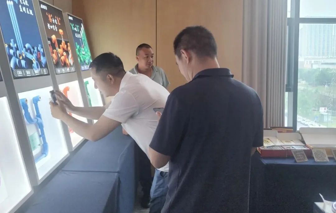 龍勝管2025年代理商培訓(xùn)交流會圓滿落幕！【精進(jìn)賦能·贏戰(zhàn)終端】